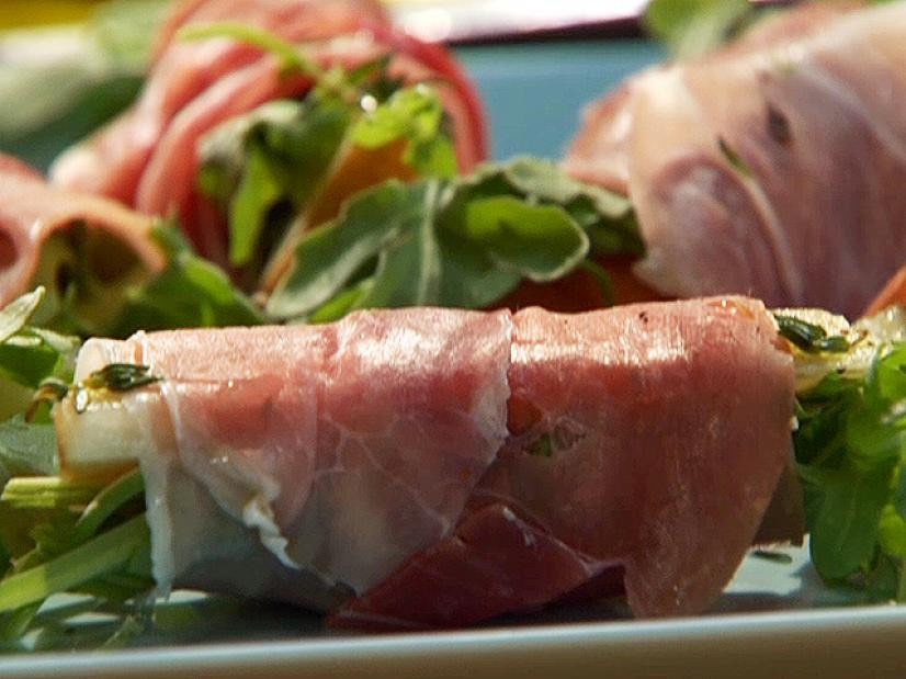 Prosciutto ar bumbieri un zilo sieru